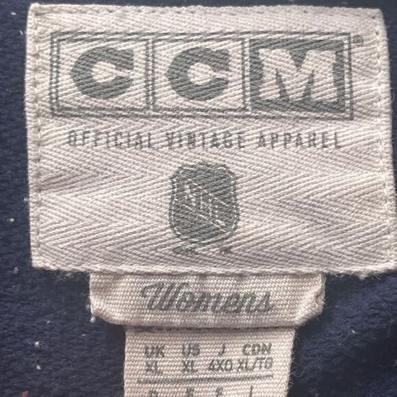 CCM Women's Official Vintage Apparel Colorado Avalanche Lace-Up Sweatshirt XL - Picture 8 of 10